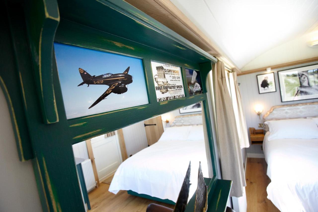 יורק Hornington Manor Luxury Shepherd Huts מראה חיצוני תמונה