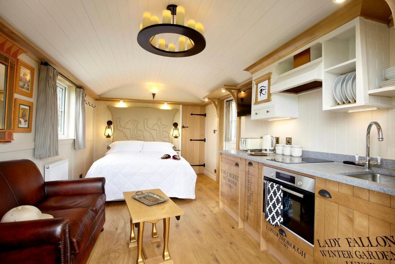 יורק Hornington Manor Luxury Shepherd Huts מראה חיצוני תמונה